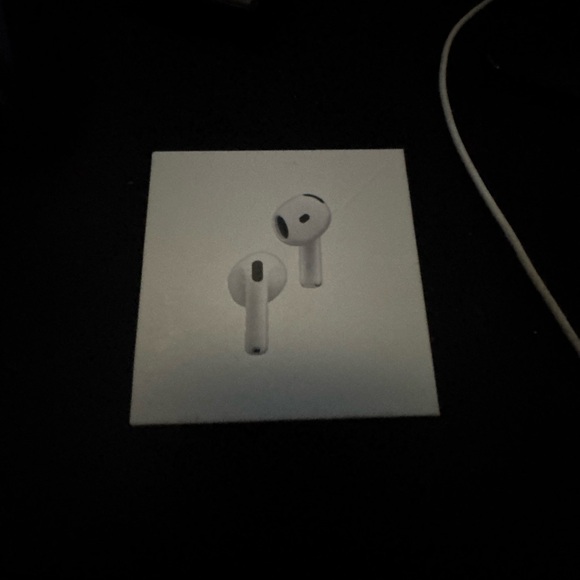 Wireless White Earbuds